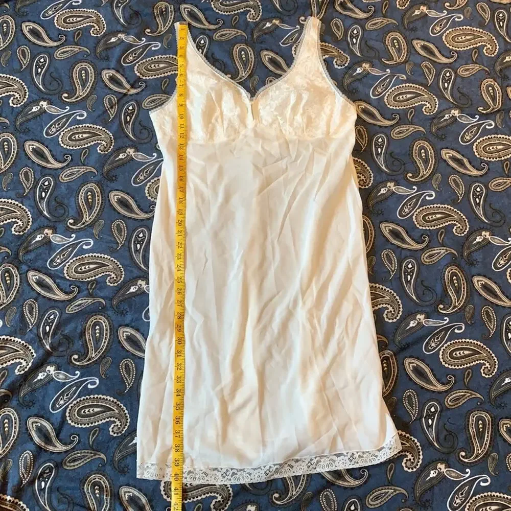 Vintage Barbizon cream‎ midi slip with lace bust, large or 20 - Picture 10 of 11